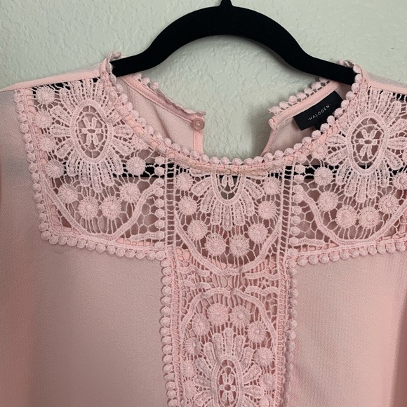 NWOT Halogen Lace and Crepe Blouse - Picture 8 of 9